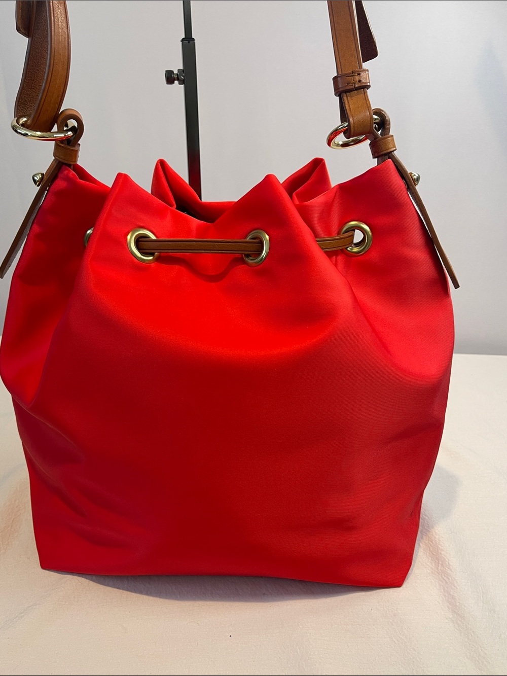 Dooney & Bourke Kade Large Drawstring Bucket Bag Red Nylon Leather Trim - Picture 5 of 9